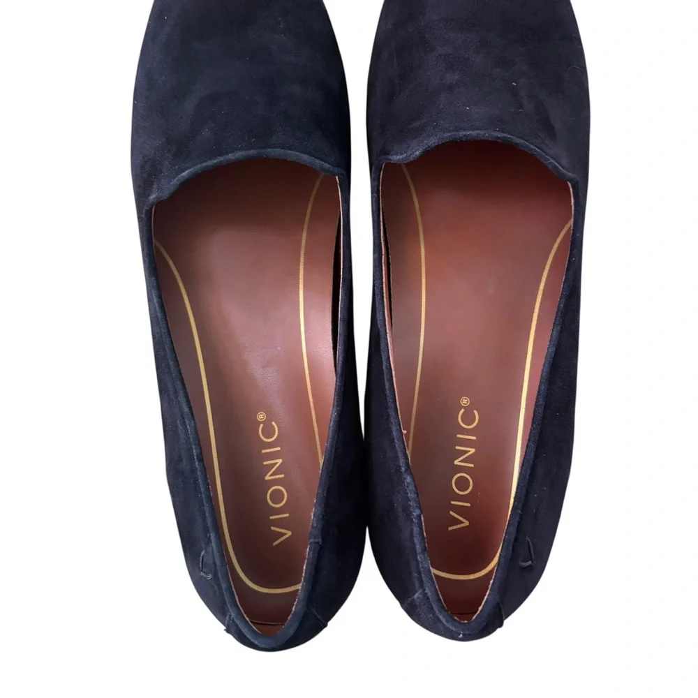 Vionic classic suede